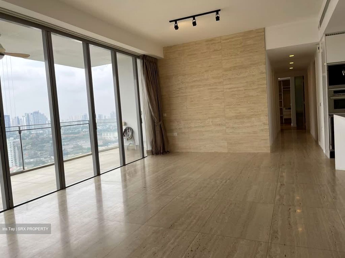 Cyan (D10), Condominium #565205561